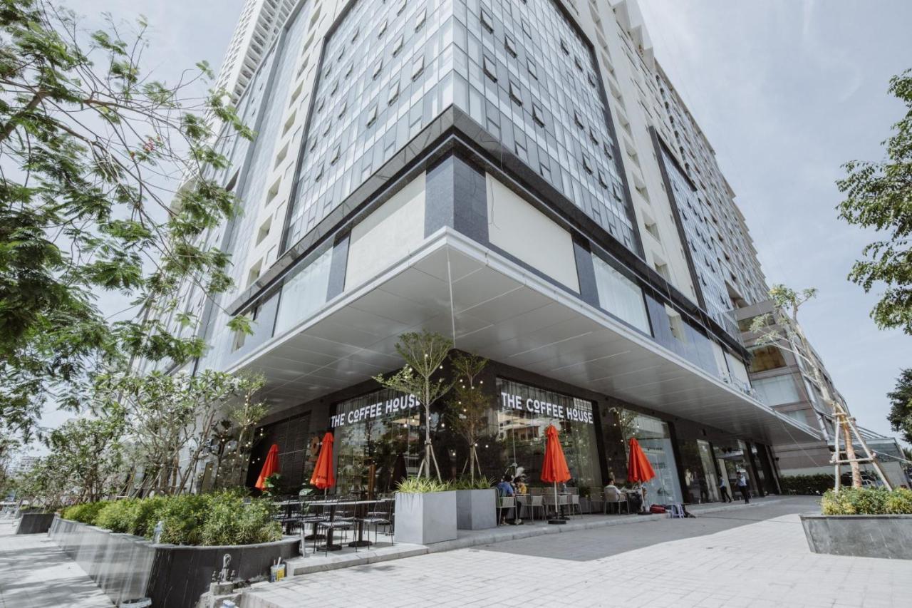 Wise Stay Gold Coast Apartment Nha Trang Exteriör bild