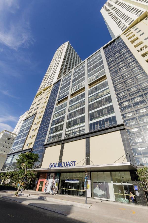 Wise Stay Gold Coast Apartment Nha Trang Exteriör bild