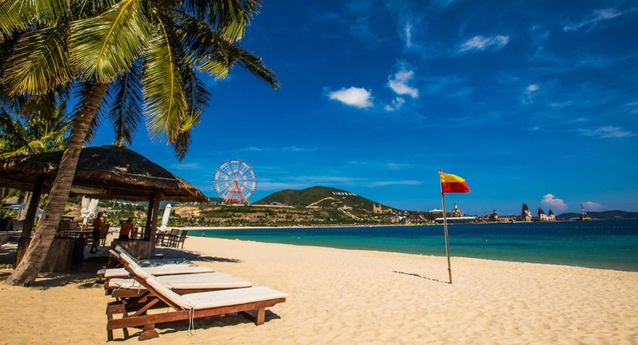 Wise Stay Gold Coast Apartment Nha Trang Exteriör bild