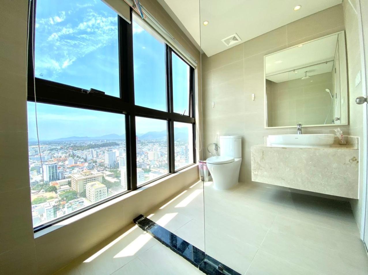 Wise Stay Gold Coast Apartment Nha Trang Rum bild