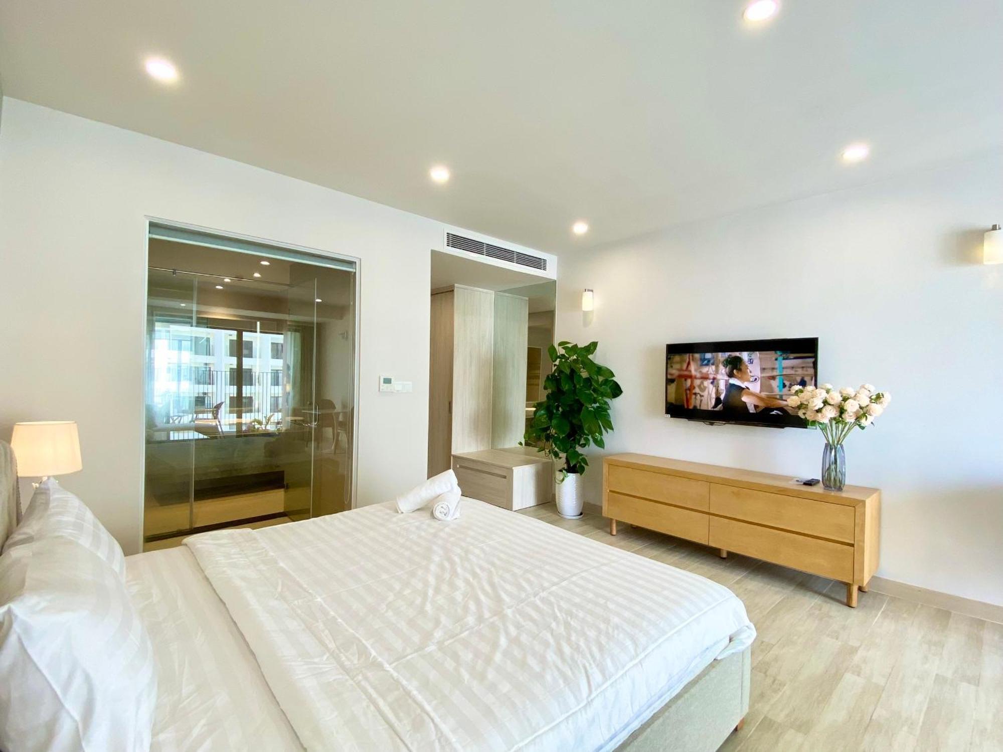 Wise Stay Gold Coast Apartment Nha Trang Rum bild