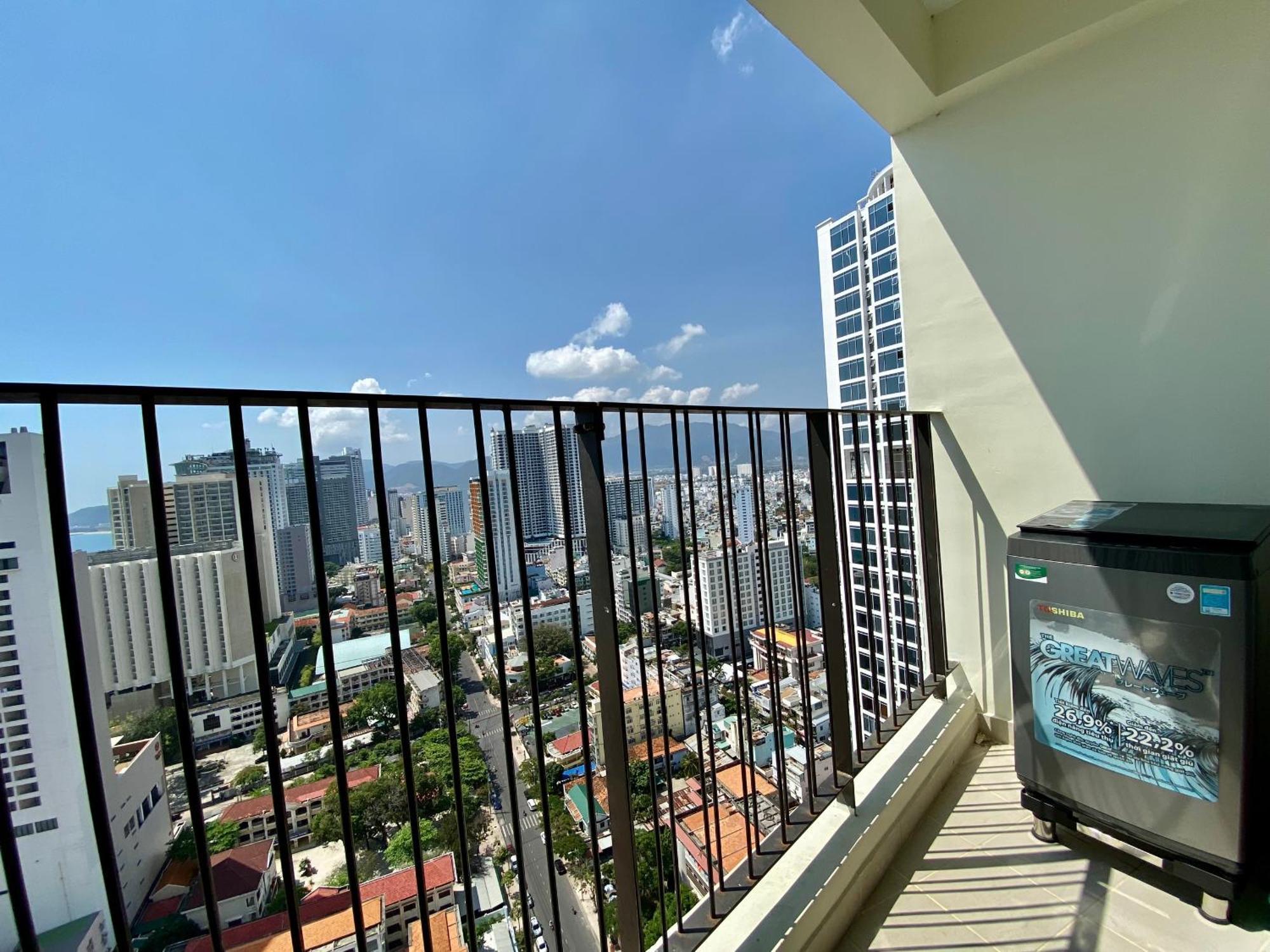 Wise Stay Gold Coast Apartment Nha Trang Rum bild