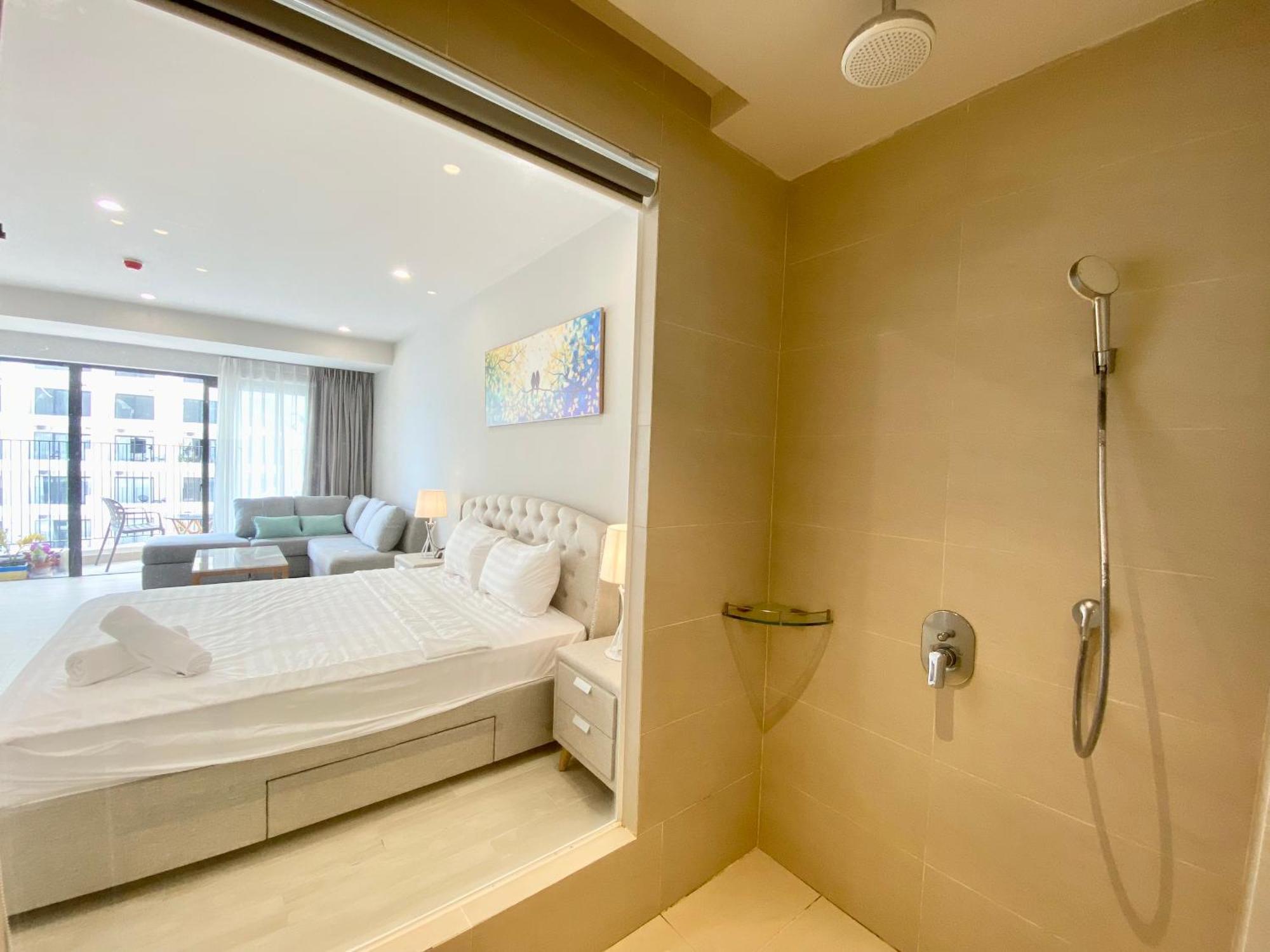 Wise Stay Gold Coast Apartment Nha Trang Rum bild